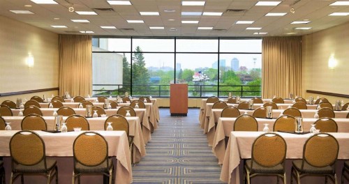 DoubleTree by Hilton Bloomington Minneapolis South - image 42
