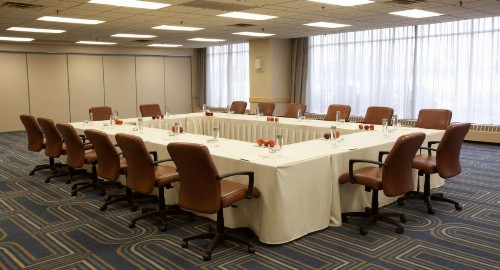 DoubleTree by Hilton Bloomington Minneapolis South - image 43