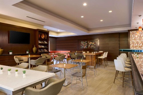 Marriott Minneapolis Airport - image 12