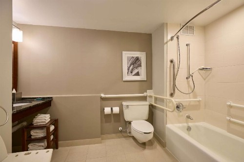 Marriott Minneapolis Airport - image 19