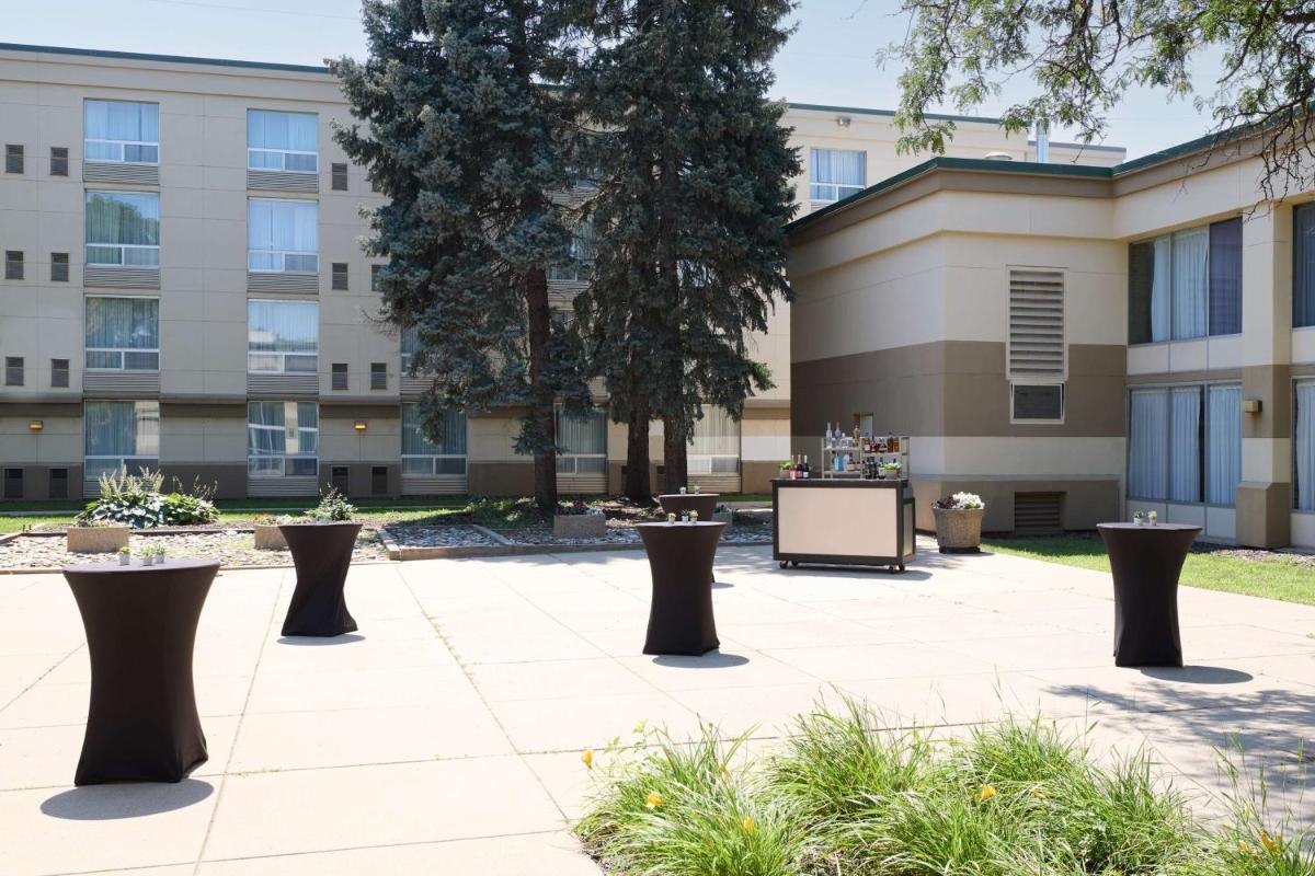 Marriott Minneapolis Airport - image 3