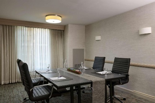 Marriott Minneapolis Airport - image 34