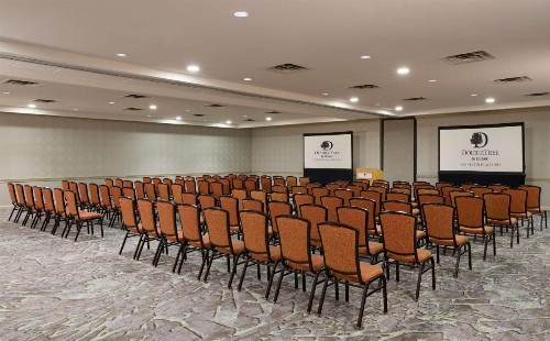 Marriott Minneapolis Airport - image 36