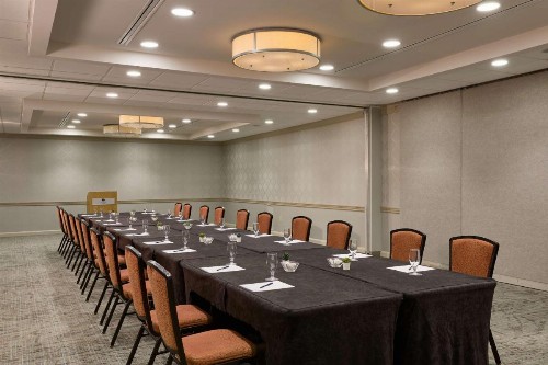 Marriott Minneapolis Airport - image 38