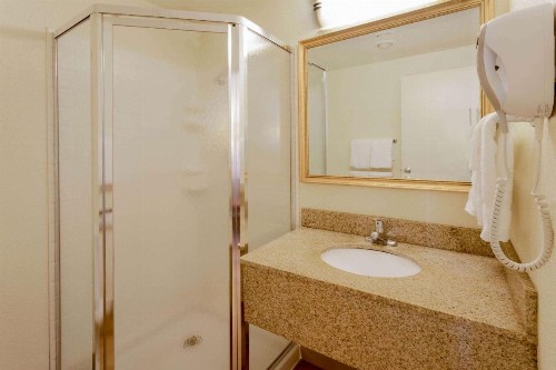 La Quinta Inn by Wyndham Minneapolis Airport Bloomington - image 22