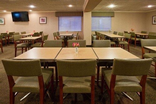 La Quinta Inn by Wyndham Minneapolis Airport Bloomington - image 44
