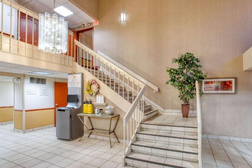 La Quinta Inn by Wyndham Minneapolis Airport Bloomington - image 8
