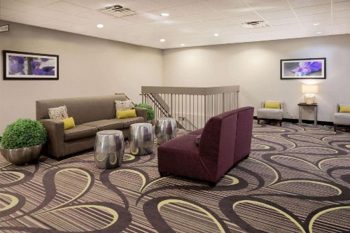 La Quinta by Wyndham Minneapolis Bloomington W - image 15