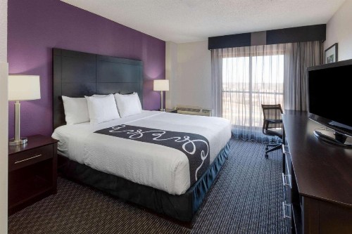 La Quinta by Wyndham Minneapolis Bloomington W - image 18