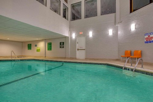 La Quinta by Wyndham Minneapolis Bloomington W - image 49