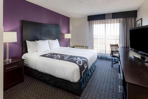 La Quinta by Wyndham Minneapolis Bloomington W - image 7