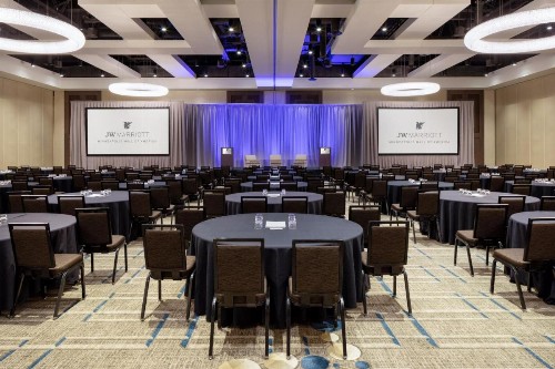 JW Marriott Minneapolis Mall of America - image 32