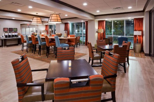 Hampton Inn Minneapolis Bloomington West - image 29