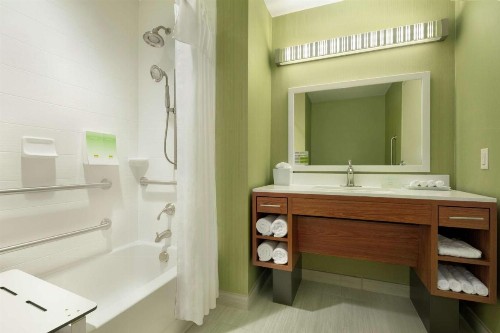 Home2 Suites by Hilton Minneapolis Bloomington - image 29