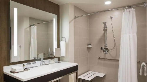 Hyatt Regency Bloomington - image 17