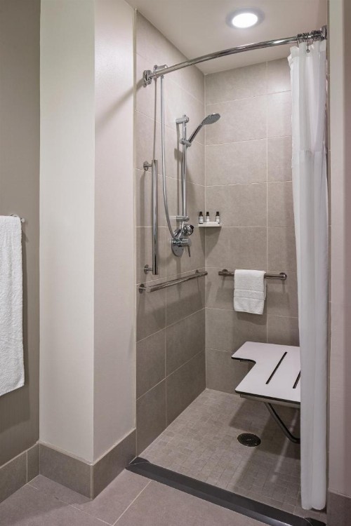 Hyatt Regency Bloomington - image 22
