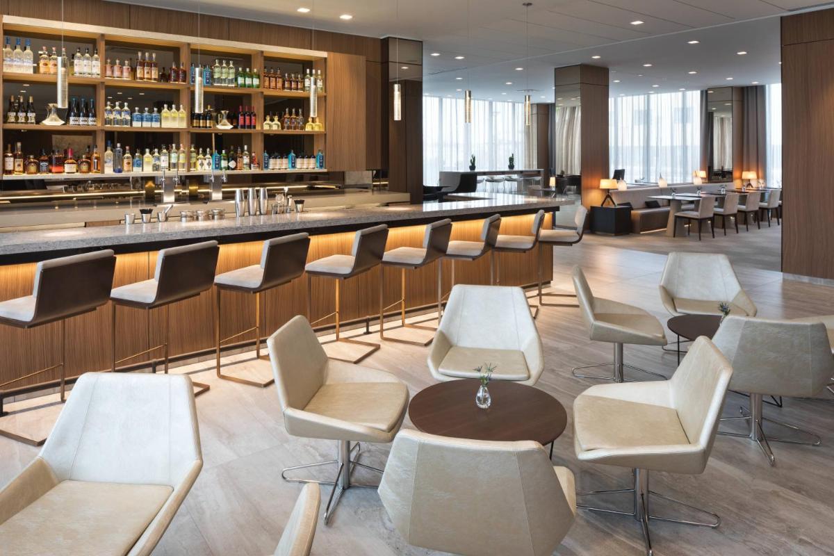 AC Hotel by Marriott Bloomington Mall of America - main image