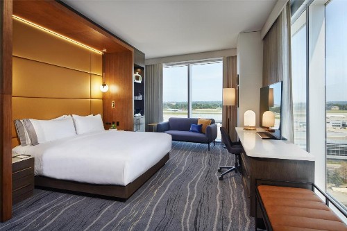 InterContinental Minneapolis - St. Paul Airport an IHG Hotel - image 2