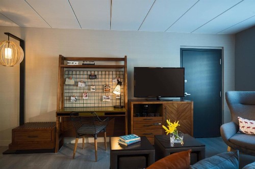 Renaissance Minneapolis Bloomington Hotel - image 33