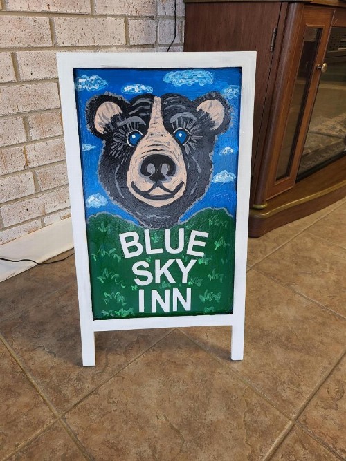 Blue Ridge Rustic Inn - image 17