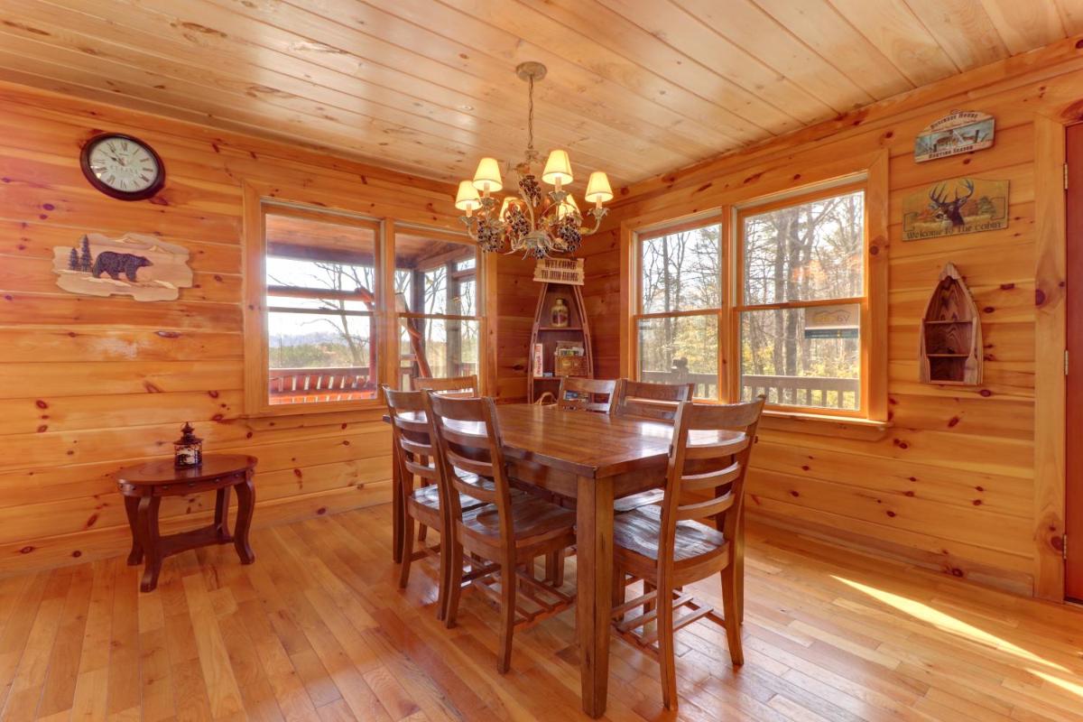 Jacob's Ridge Hideaway - image 6