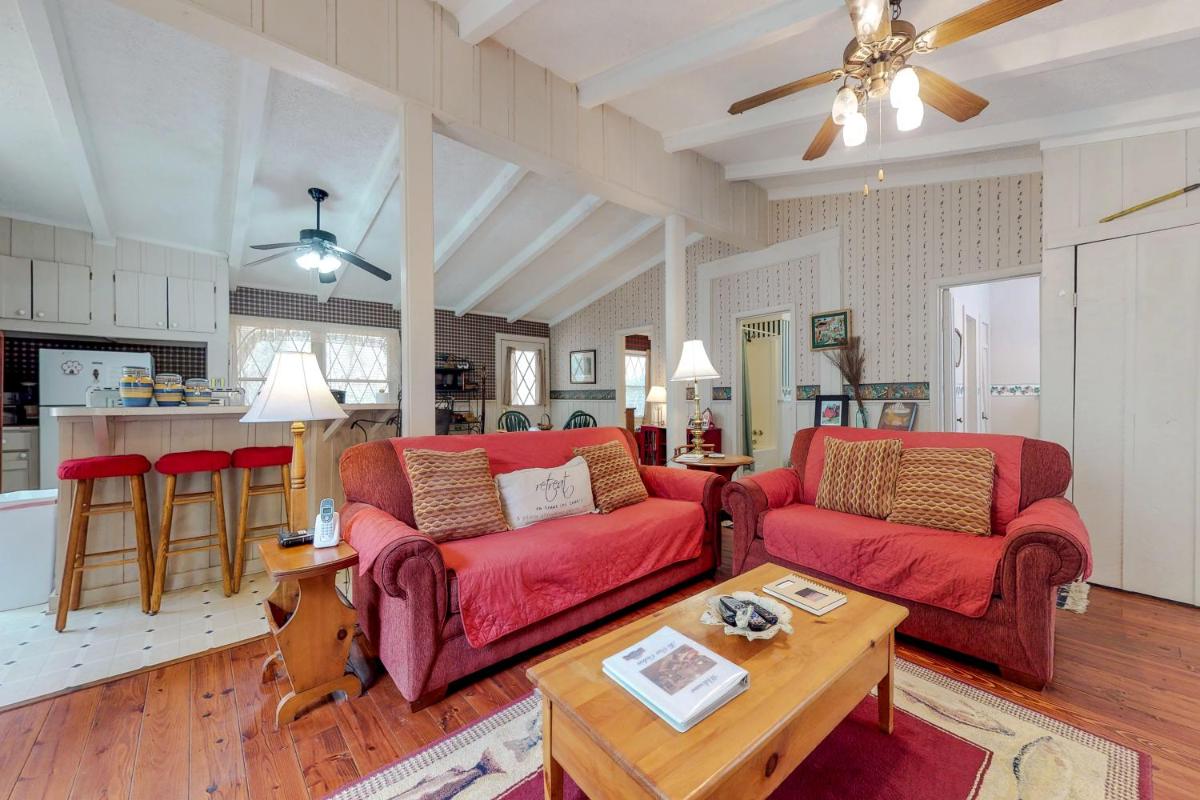 Dogwood Creekside - image 7