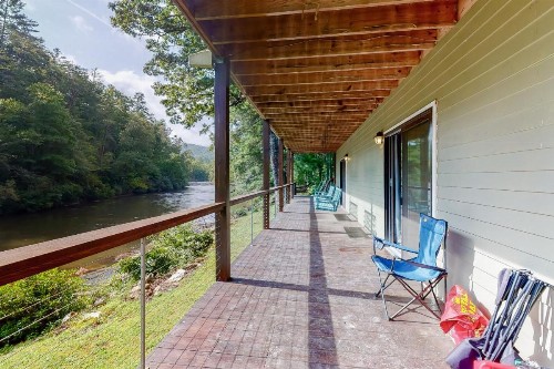 Aska Base Camp - image 10