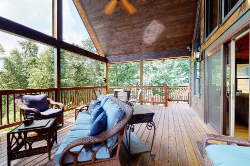 Sunrise Cabin - image 6