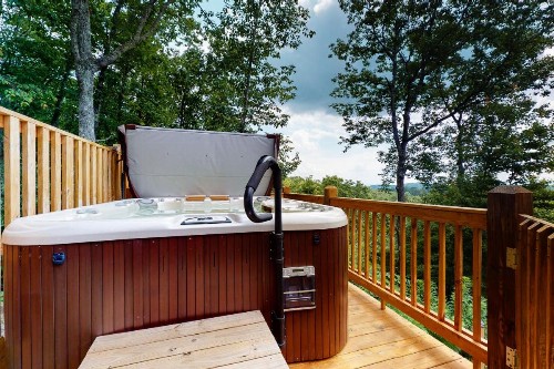 Sunrise Cabin - image 9