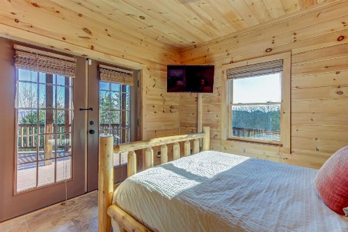 Sky High Lodge - image 7