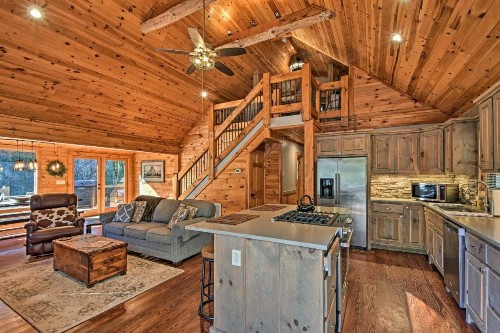 Blue Ridge Mtns Creekside Cabin with Hot Tub and Pier! - image 8