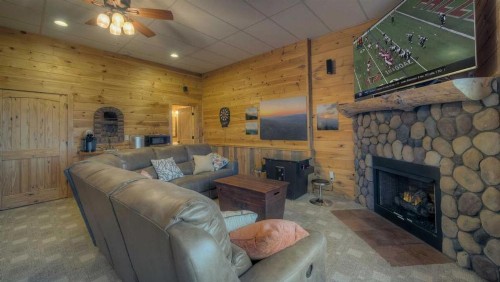 Blue Mist Heaven by Escape to Blue Ridge - image 12