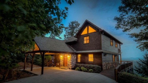 Blue Mist Heaven by Escape to Blue Ridge - image 3