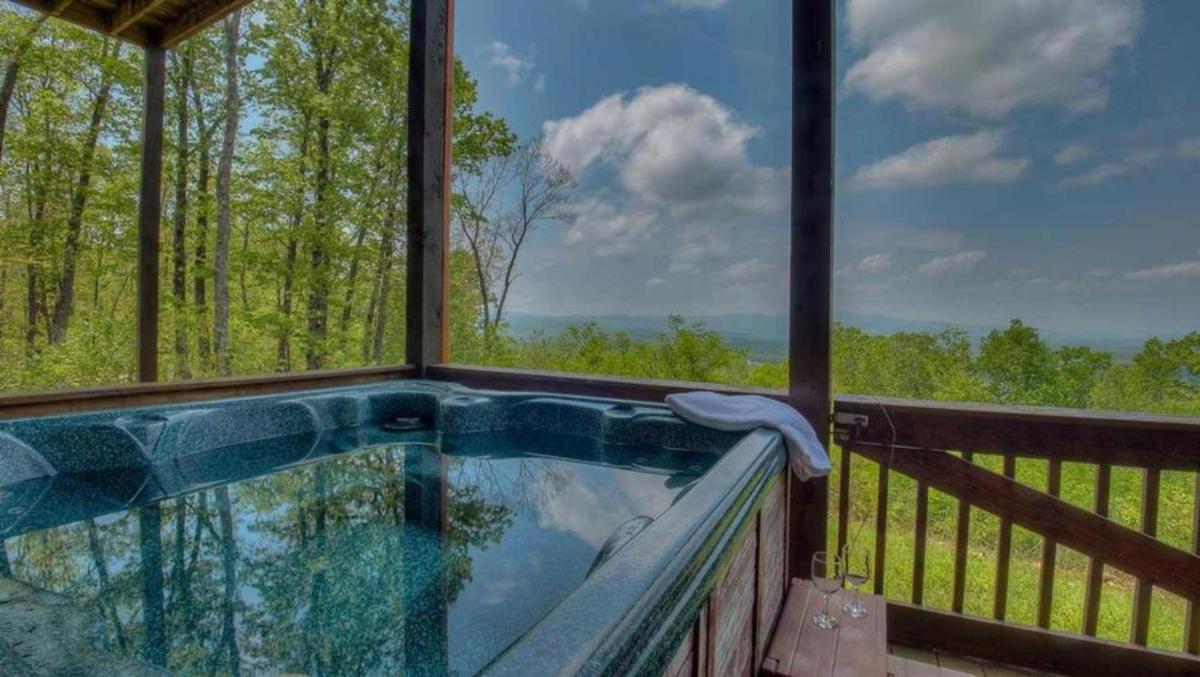 Summit Escape by Escape to Blue Ridge - image 7