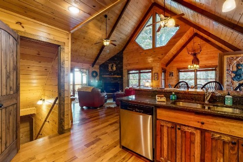 Bear Aska Lodge - image 8