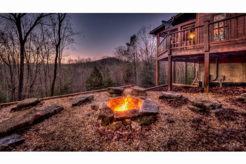 Resting Bear Retreat by Escape to Blue Ridge - image 6