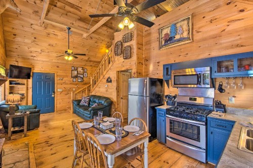 Creekside Cabin in the Blue Ridge Mountains! - image 7