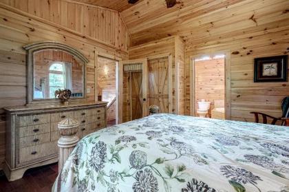 The Six Bears Lodge - image 15