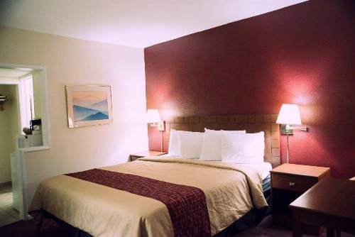 Red Roof Inn Blythe - image 18