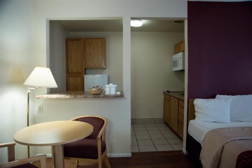 Red Roof Inn Blythe - image 29