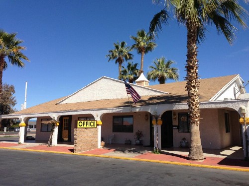 Emerald Inn - image 43