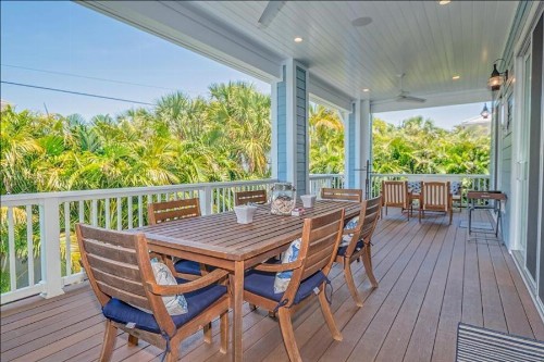 Homes-261 Seabreeze Ct - image 8