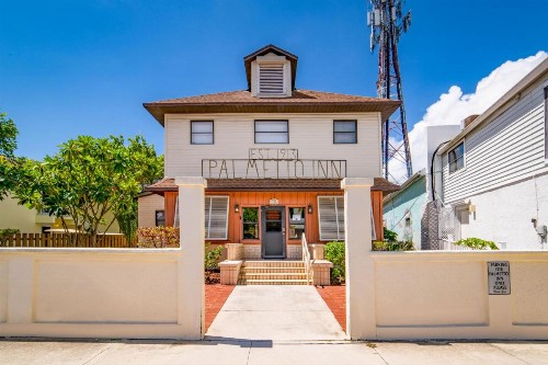 The Palmetto Inn - image 2