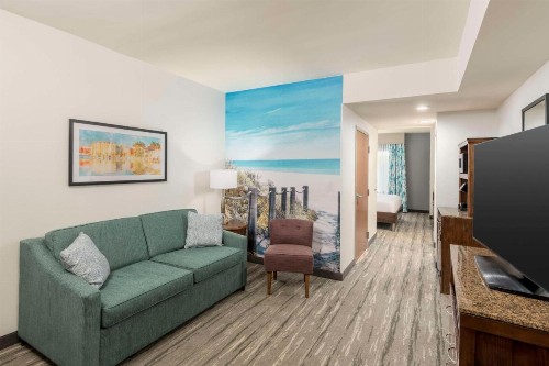 Hilton Garden Inn Boca Raton - image 8