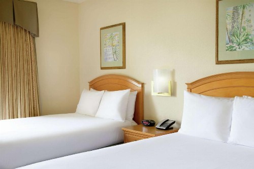 Hilton Boca Raton Suites - image 15