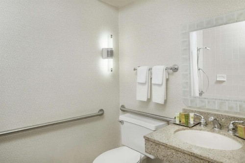 Hilton Boca Raton Suites - image 44