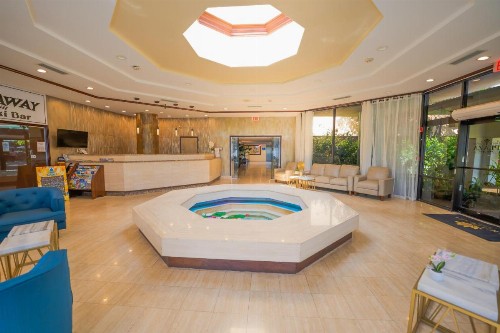 Boca Plaza - image 23