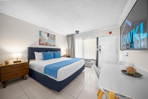 Boca Plaza - image 26