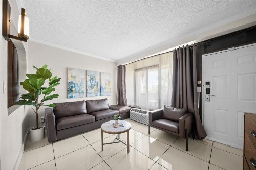 Boca Plaza - image 32