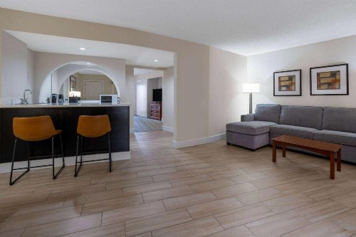 Wyndham Boca Raton Hotel - image 17